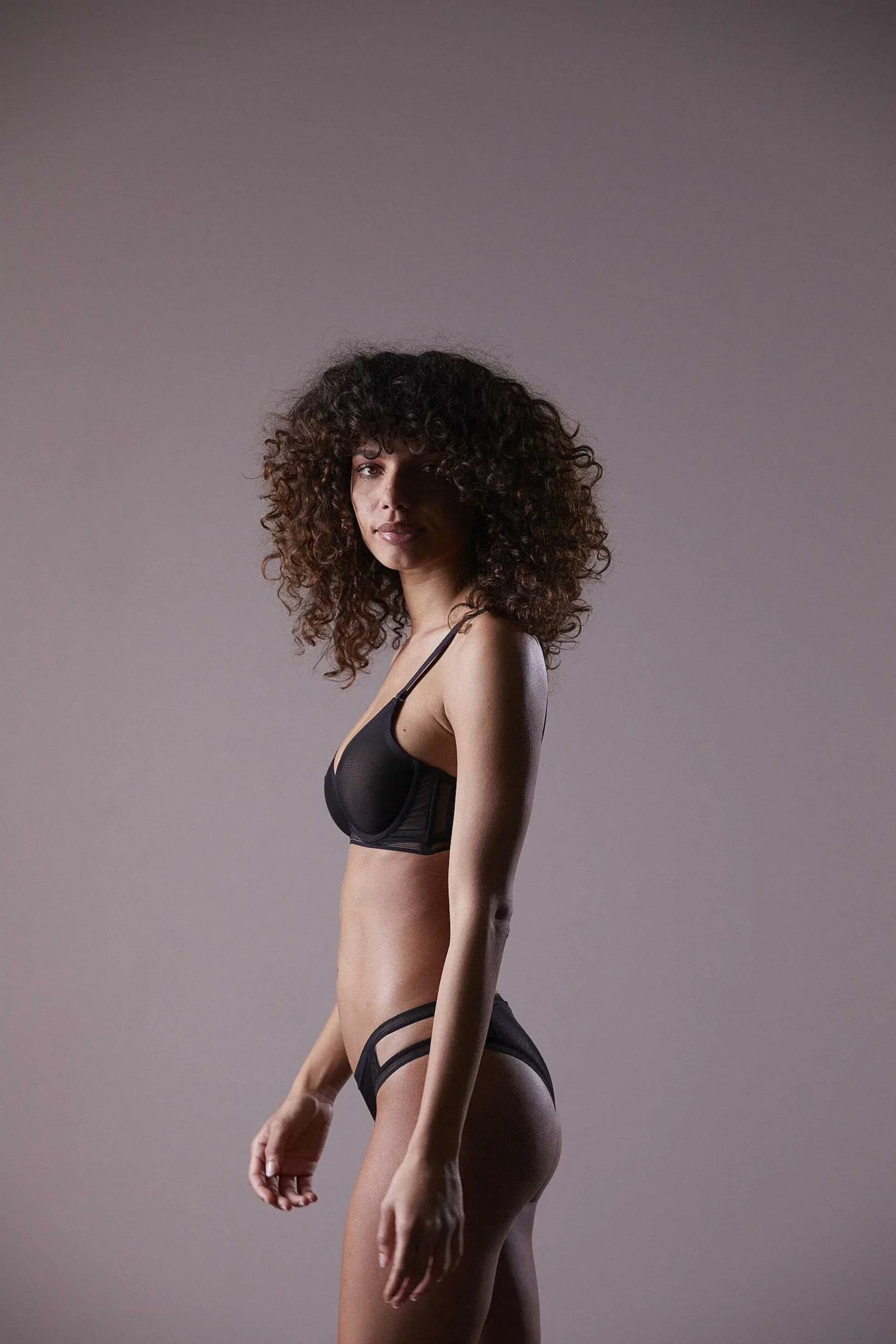 LIVY Coupe Complete Ader Noir Flash Sale